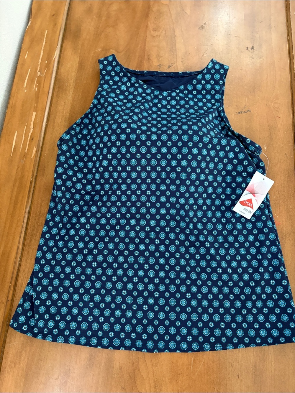 Lands' End NWT Navy Tankini with Teal Dot Medallion Print Size 18